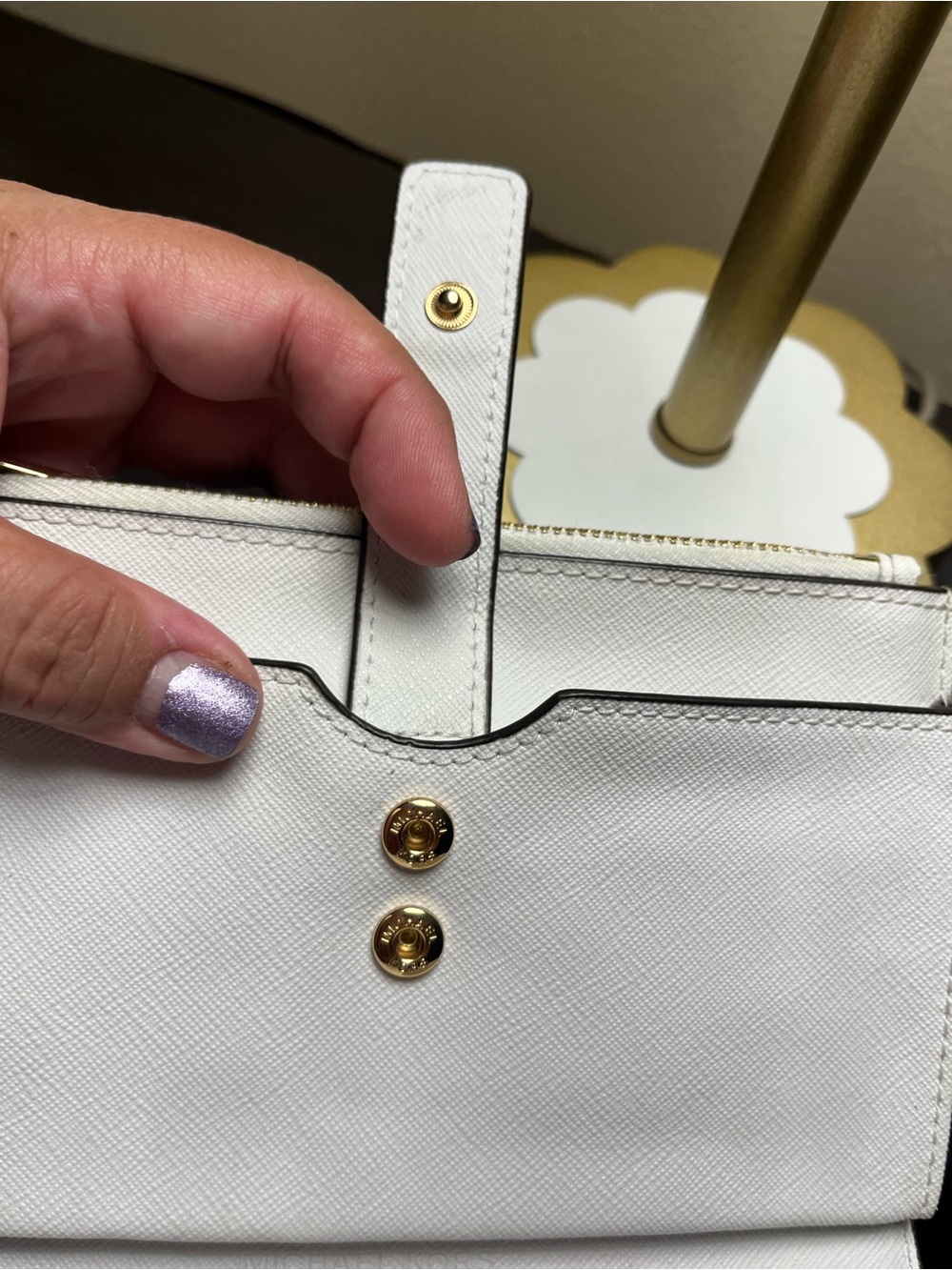 Michael Kors White Saffiano Leather Wristlet Clutch with Gold Hardware EUC - Picture 11 of 15